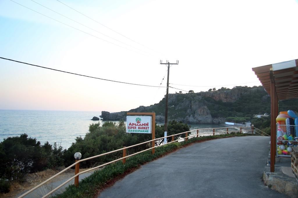Santa Marina Apartments Rodakino Exterior foto